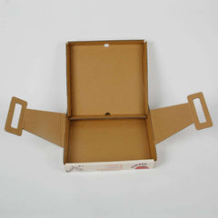 Custom-made pizza boxes with handles