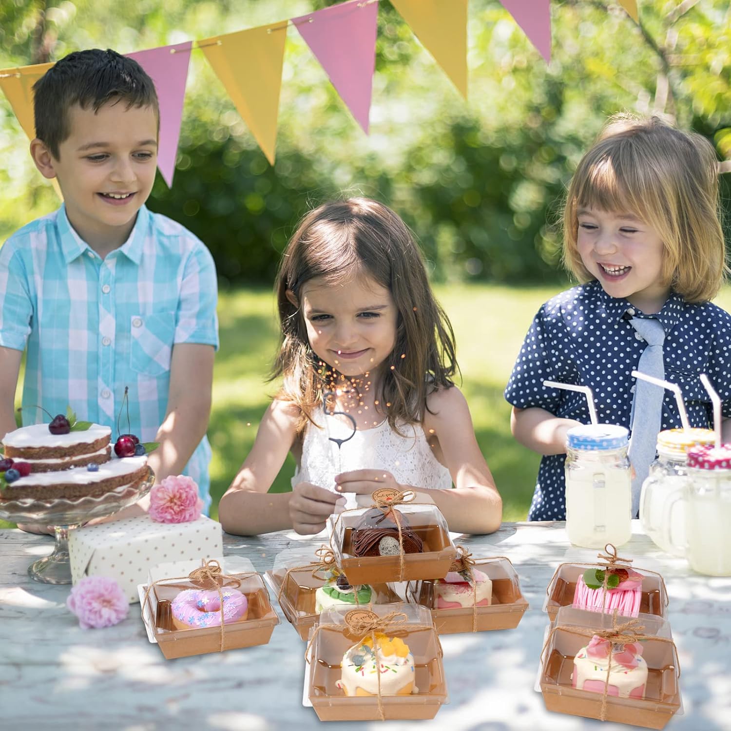 50 Pack Charcuterie Boxes with Clear Lids, 3 Inches White Oil-Proof Kraft Paper Food Containers Bakery Boxes for Sandwich, Cookies, Hot Cocoa, Cupcakes and Strawberries