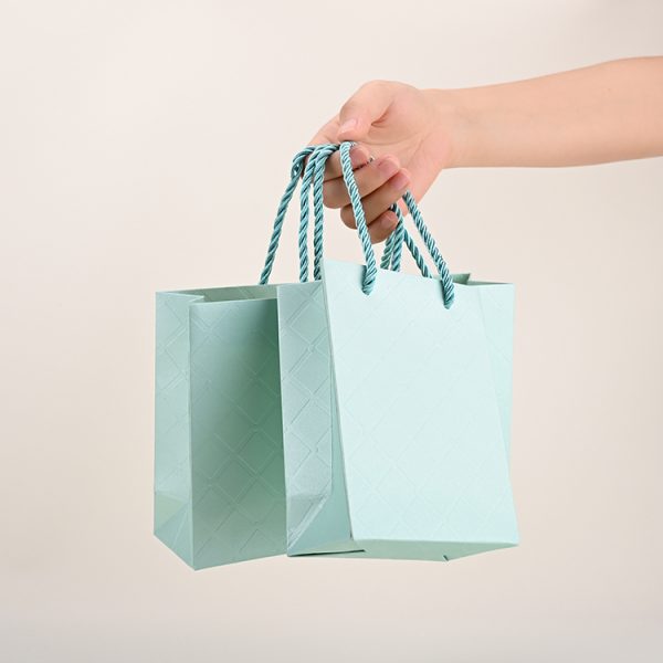 Wholesale and custom paper tote bags