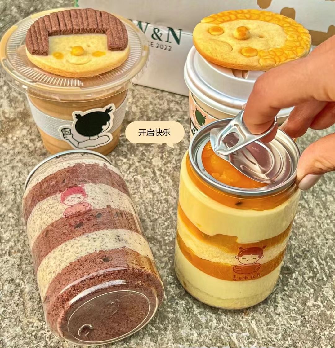 custom Transparent plastic dessert containers wholesale